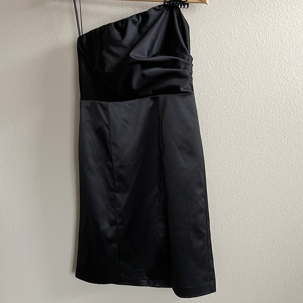 The limited satin black dress